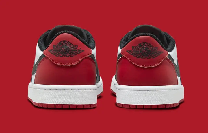 Jordan 1 Low Black Toe 2023 (GS)