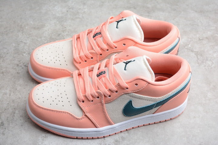 Jordan 1 Low Light Madder Root (Womens)