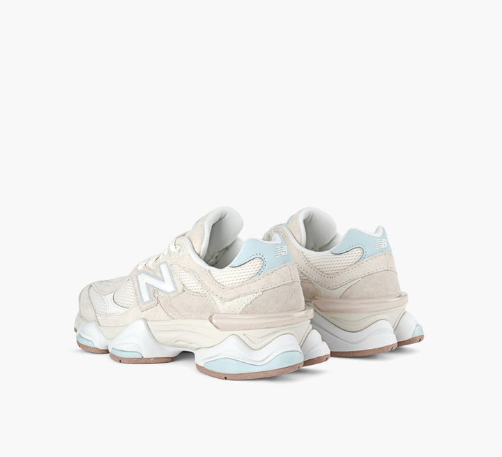 New Balance 9060 Frosted Beige