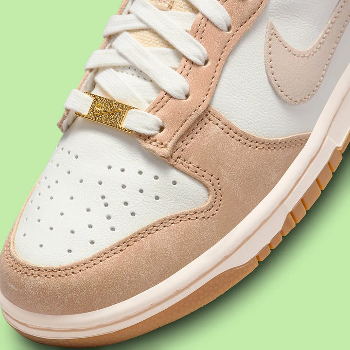 Nike Dunk Low Australia (Womens)