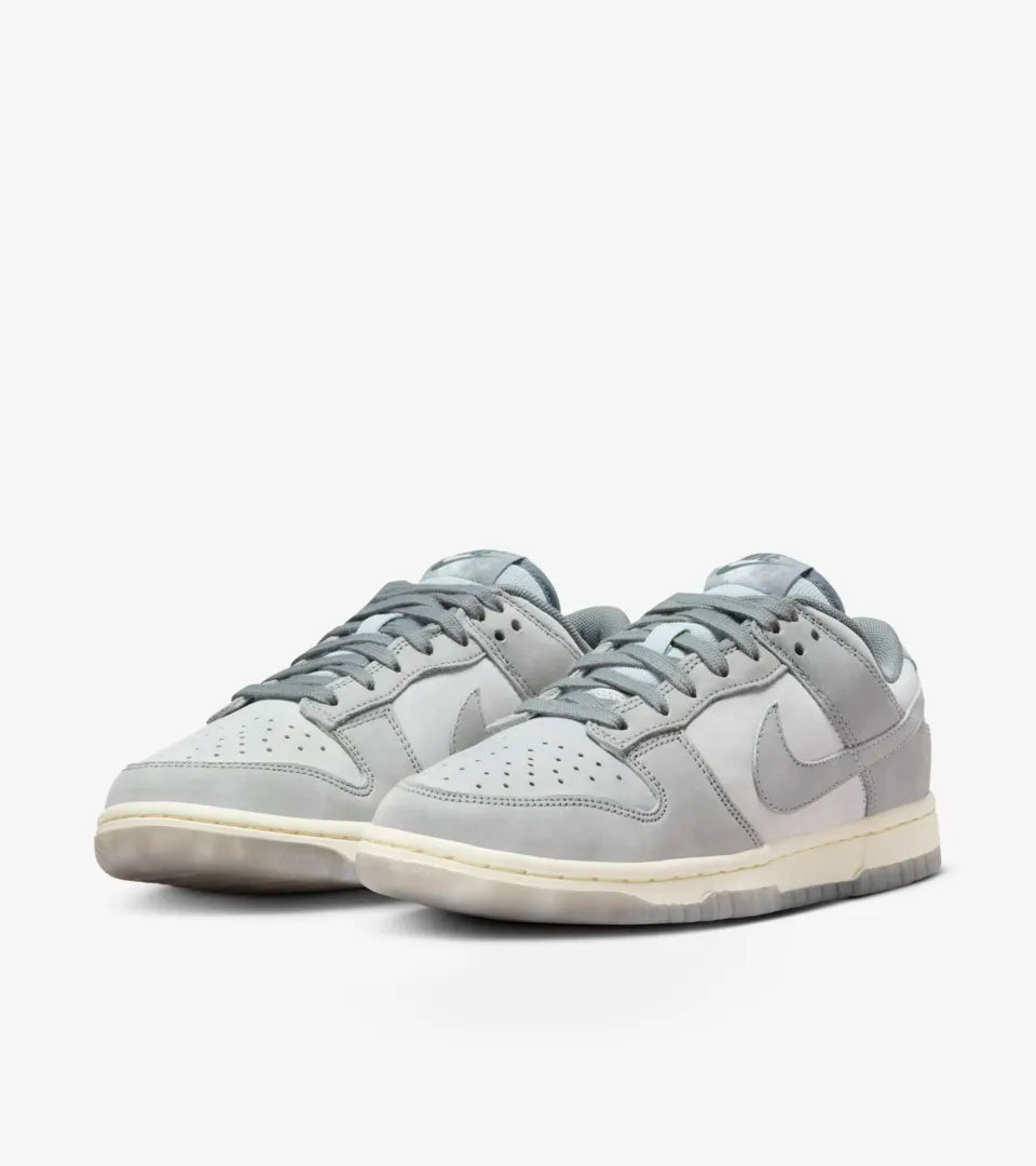 Nike Dunk Low Cloud / Cool Grey (Womens)