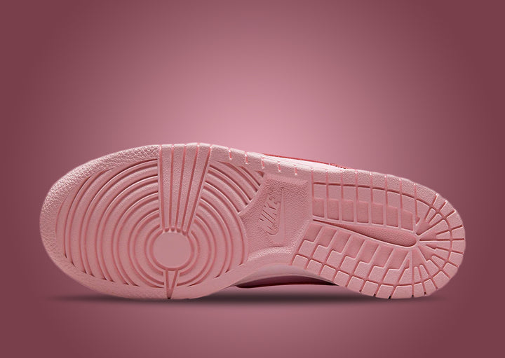 Nike Dunk Low Triple Pink / Barbie (GS)