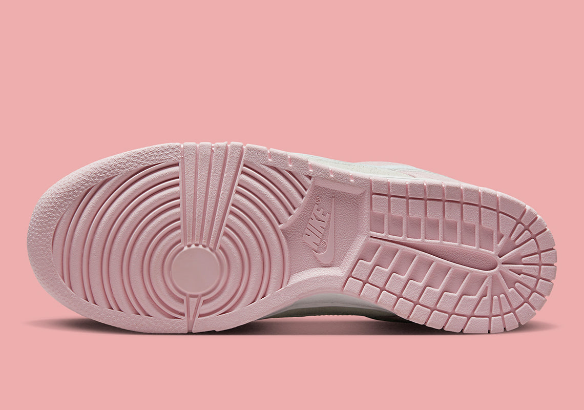 Nike Dunk Low LX Pink Foam (Womens) – Sneakhers Canada